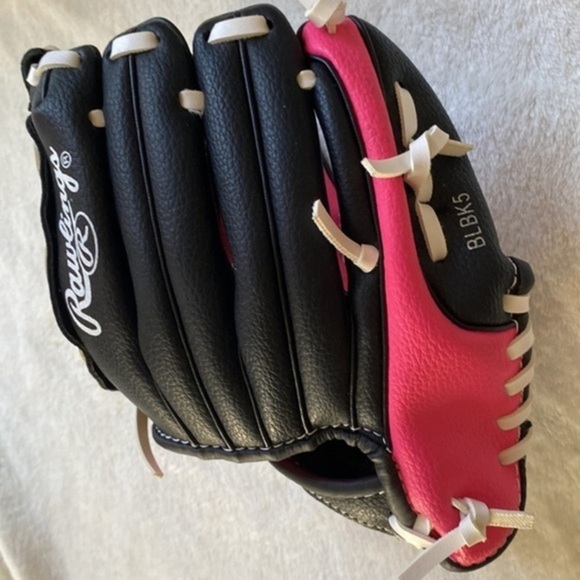 Children’s‎ Rawlings Players 9 In. T-Ball Glove (Pink) - Picture 7 of 9